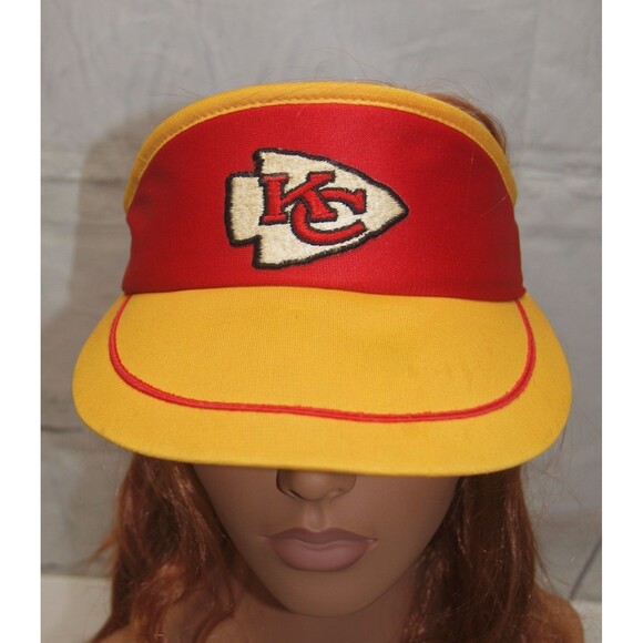 Vintage Kansas City Chiefs NFL Sun Golf Visor Made in USA RARE 70's 80's  Unisex - Picture 1 of 6